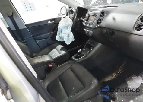 2014 Volkswagen Tiguan Sel из США, поврежденный, VIN WVGAV3AX9EW586927